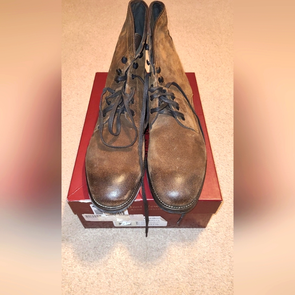 To Boot Hawthorne